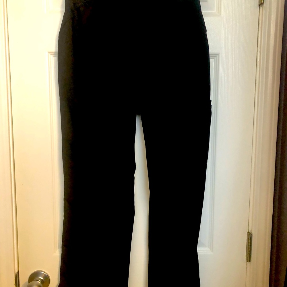 Woman’s Scrub Pants